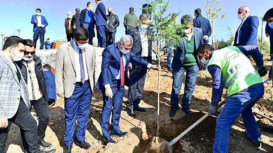 Yeşilyurt Belediyesi'nden 'Bugün Fidan Yarın Nefes' Projesine
