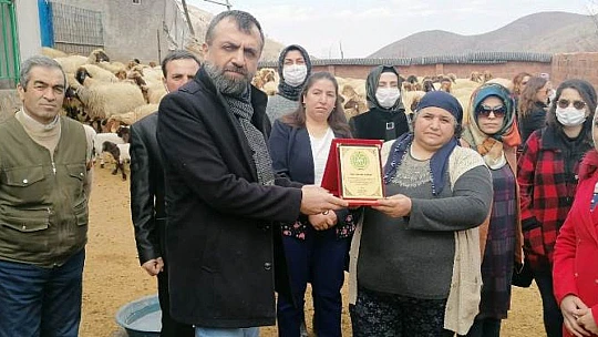 Başkan Akın, Üreticiler ve Yetiştiricilerle Bir Araya Geldiler