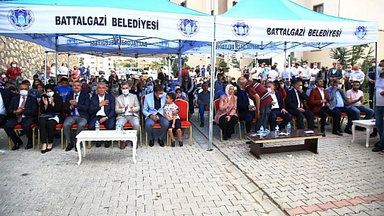 Battalgazi Belediyesi'nin Revize Ettiği 32 Park Hizmete Sunuldu
