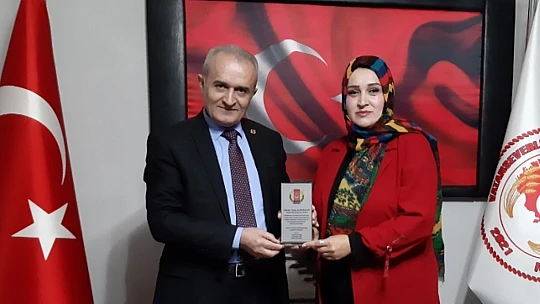 Başkan Ayşe Alpaslan, Biz Büyük Bir Aileyiz