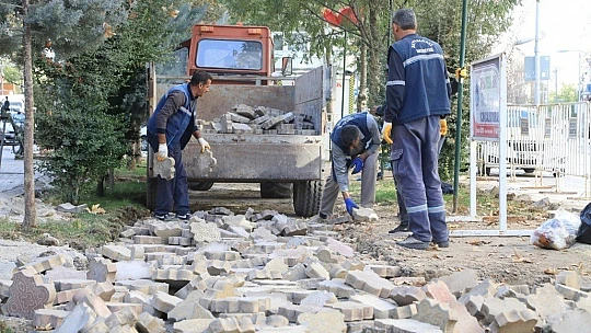 Korona Virüsü Yenen Başkan Güder Göreve Başladı