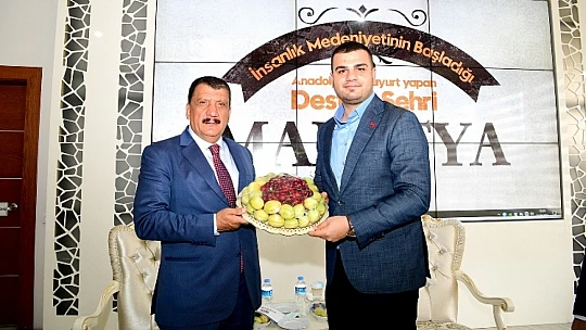 İnan, Başkanımızın Malatya'ya Yaptığı Hizmetlerle Gurur Duyuyoruz