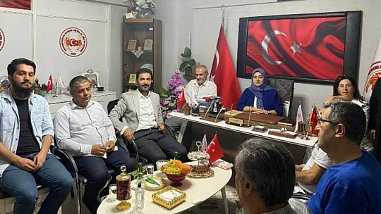 Yeniden Refah Partisi'nden Vatanseverler Gençlik Eğitim ve Kültür Derneğine Ziyaret