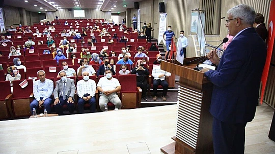 Kitap Dostu Çocuklara Battalgazi Belediyesi'nden Ödül