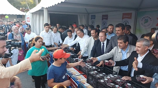 Malatya Malatya Bulunmaz Eşin, İstanbul