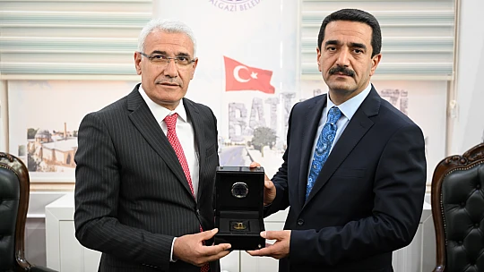 Battalgazi Belediyesi'nde Devir Teslim Töreni Yapıldı