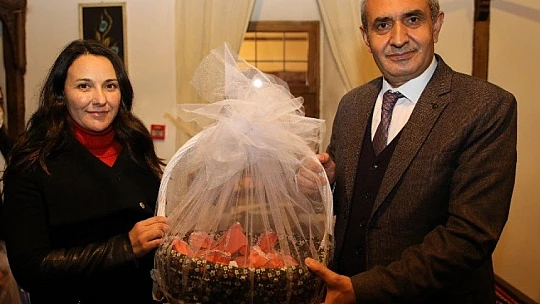 Gastronomiciler Ve Yazarlar, Battalgazi'deki Tarihi Mekanları Gezdi