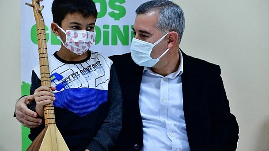 Başkan Çınar'dan 23 Nisan Ulusal Egemenlik ve Çocuk Bayramı Kutlama Mesajı