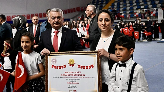23 Nisan Ulusal Egemenlik ve Çocuk Bayramı Coşku ile Kutlandı
