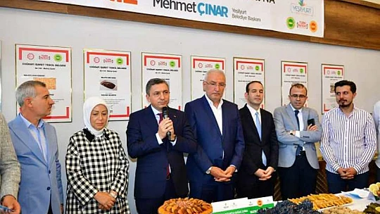 Yeşilyurt'un Coğrafi İşaret Tescil Belgeli Yöresel Ürünlerinin Tanıtım Toplantısı Yapıldı