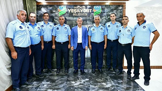 Başkan Çınar, Zabıta Müdürlüğü Personeli İle Minik Zabıtaları Ağırladı