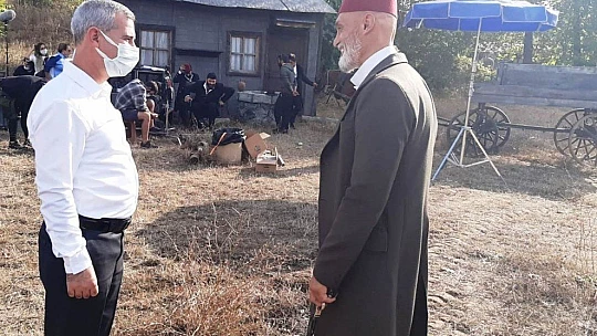 Başkan Çınar, Trt-1'de Yayımlanan 'Payitaht-Abdulhamid' Dizi Setini Ziyaret Etti