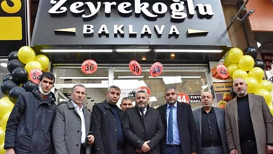 Fatih Gönültaş'ın İş Yeri Açılışına Yoğun İlgi
