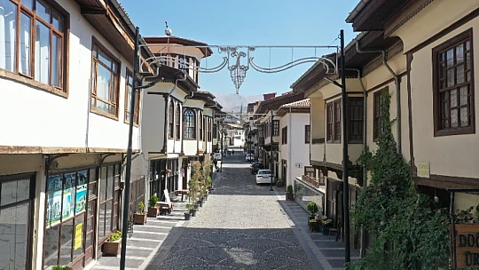 Yeşilyurt'u Türkiye Yüzyılı Vizyonuna Hazırlamak İçin Çok Çalışacağız