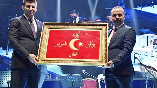 Ülkü Ocakları'nın 'Mazi'den Ati'ye Hedef Güçlü Türkiye' Konserine Yoğun İlgi