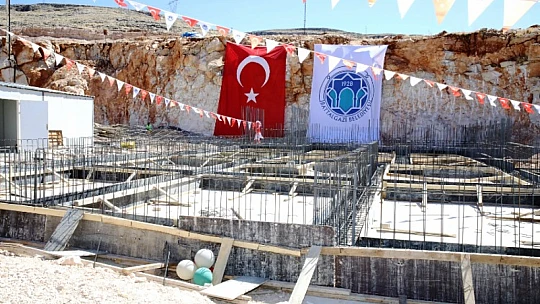 Beydağı Eteklerindeki 500 Milyonluk Dev Yatırımın Temeli Törenle Atıldı