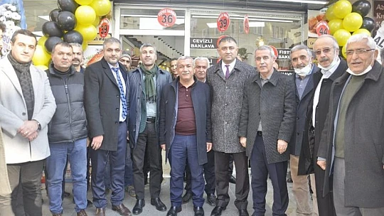 Fatih Gönültaş'ın İş Yeri Açılışına Yoğun İlgi