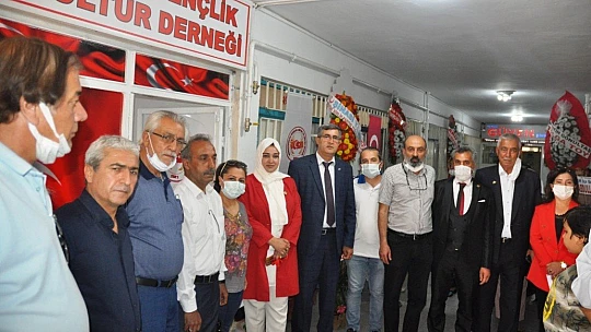 Vatanseverler Gençlik Eğitim ve Kültür Derneği Büyük Bir Katılımla Açıldı