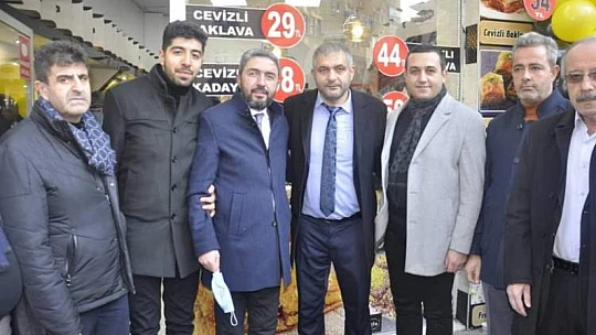 Fatih Gönültaş'ın İş Yeri Açılışına Yoğun İlgi