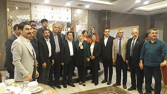 Vatanseverler Gençlik Eğitim Ve Kültür Derneği İftar Yemeğine Yoğun İlgi