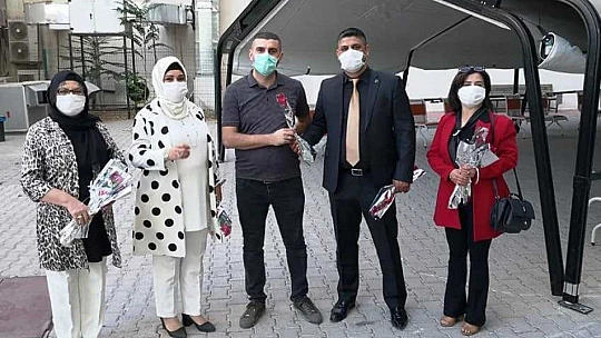 Başkan Alpaslan, Sağlık Çalışanlarımızı Destekliyoruz