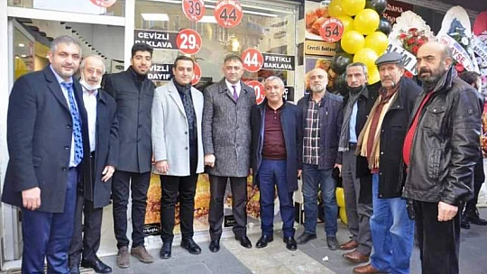 Fatih Gönültaş'ın İş Yeri Açılışına Yoğun İlgi