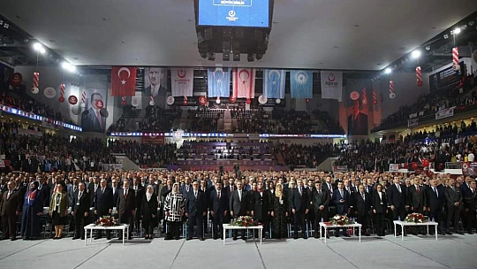 BBP Genel Başkanı Mustafa Destici Yeniden Genel Başkanlığa Seçildi