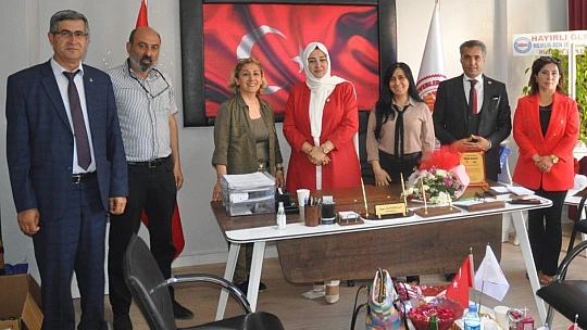 Vatanseverler Gençlik Eğitim ve Kültür Derneği Büyük Bir Katılımla Açıldı