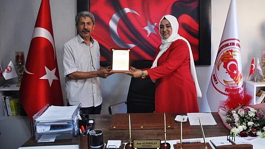 Vatanseverler Gençlik Eğitim ve Kültür Derneği Büyük Bir Katılımla Açıldı