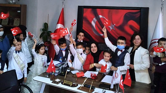 Vatanseverler Derneği Tarafından Sünnet Şöleni Düzenledi