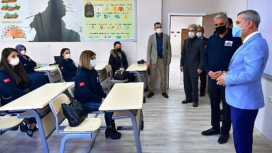 Deprem Anında ki Uygulama Metodları Anlatıldı