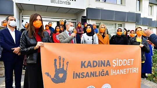 Başkan Çınar, Kadına Şiddet İnsanlığa İhanettir