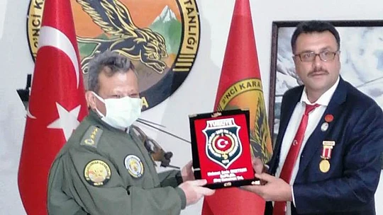 Başkan Gözükara'dan Malatya 2.Kara Havacılık Alay. Komutanlığına Ziyaret