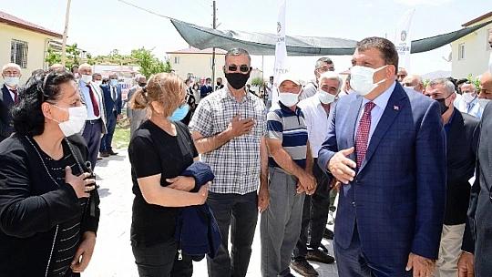 Dedeköy Mahallesinde Asfalt Çalışmaları Devam Ediyor