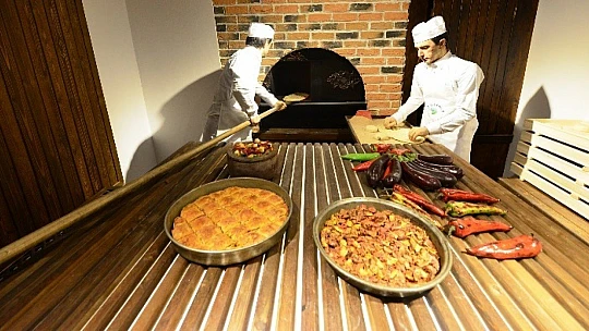 Yeşilyurt Belediyesi Gastronomi Konağı Ziyaretçilerin İlgisini Çekiyor