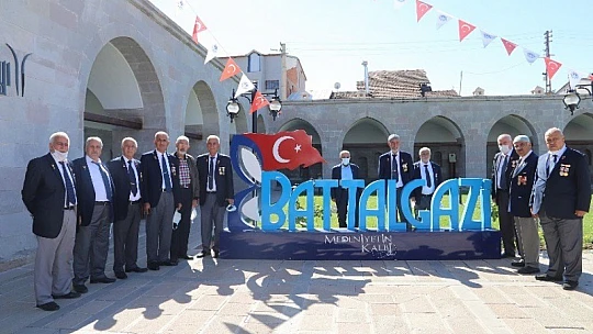 Battalgazi Belediyesi'nden Gazi Ve Yakınlarına Özel Gezi Turu