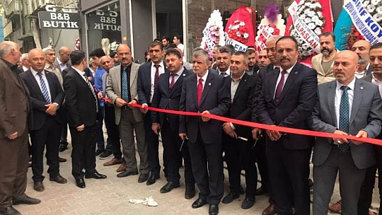 Büyük Birlik Partisi'ne Yakışır Hizmet Binasının Açılışı Yapıldı