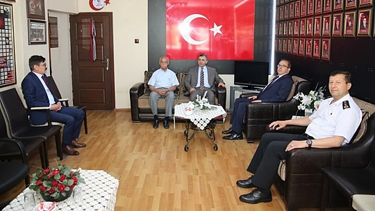 Dağdeviren, 15 Temmuz Şehit ve Gazi Aileleri ile Kahvaltıda Buluştu