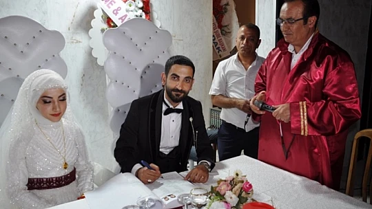 Kaya ve Duvarcı Ailelerinin Mutlu Günü