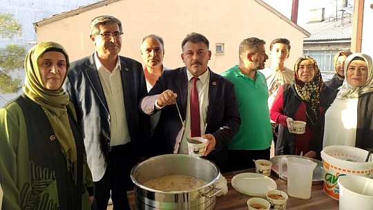 Büyük Birlik Partisi'nden Aşure İkramı