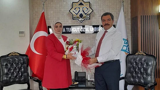 Vatanseverler Derneğinden Rektör Prof. Dr. Recep Bentli'ye Ziyaret