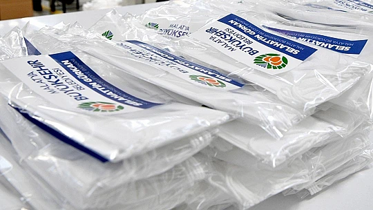 200 Ayrı Ekiple Evlere Maske Dağıtacağız