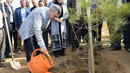 'Mutlu İnsanların Şehri Yeşilyurt' 2019 Yılında Her Alanda Gelişti ve Büyüdü