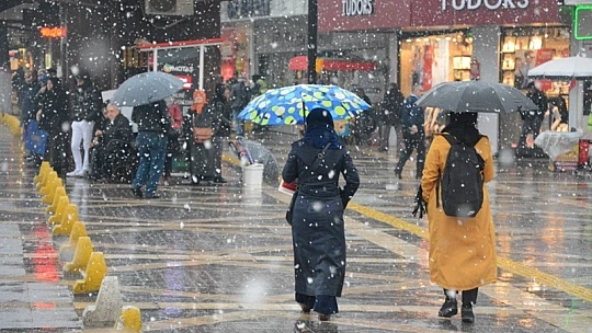 Malatya'da Kar Yağışı Etkili Oldu
