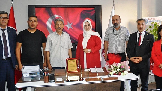 Vatanseverler Gençlik Eğitim ve Kültür Derneği Büyük Bir Katılımla Açıldı