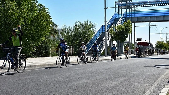 Sıfır Atık İçin Pedallıyoruz' Bisiklet Turu Düzenlendi