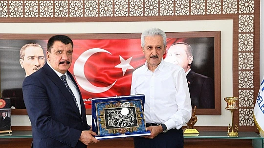 İş Adamı Aydınlar,  Gürkan'ın Davetiyle İlk Defa Büyükşehir'de