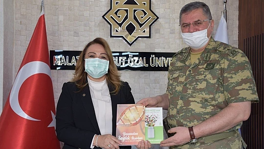 Tümgeneral Arslan'dan Rektör Karabulut'a Ziyaret