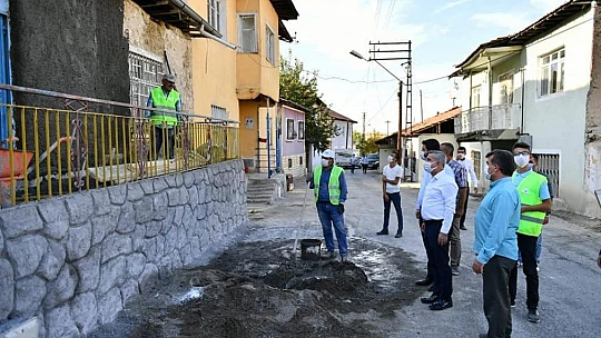 Büyükşehir Belediyesi Budaklı Mahallesini Asfalta Kavuşturdu
