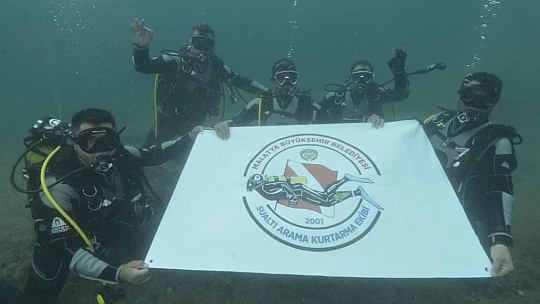 İtfaiyenin Balık Adamları Eğitimlerini Tamamladı